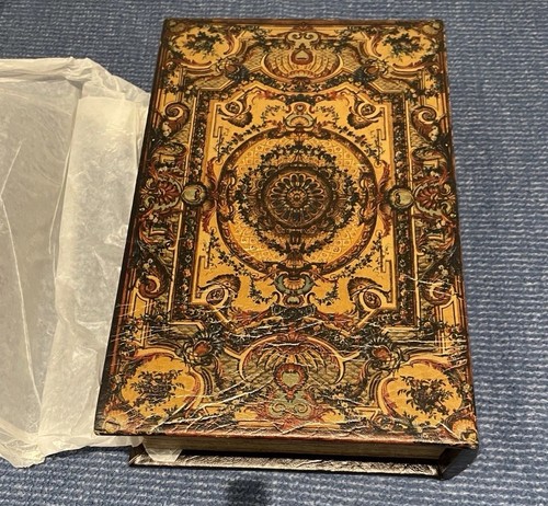 Boxed secret book box x1 - boxed,