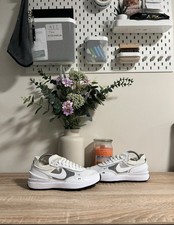 Nike Waffle One Size UK4.5