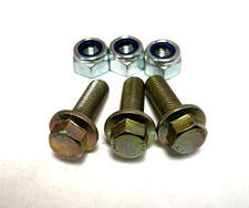 RC43 Land Rover Defender Rear