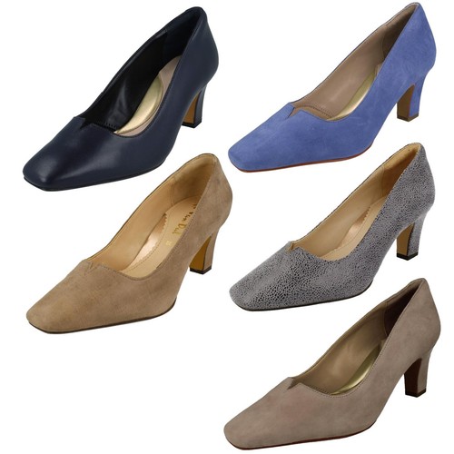Van dal ladies - ladies, court