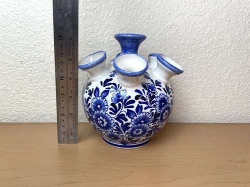 Delft blue handpainted tulip - blue,