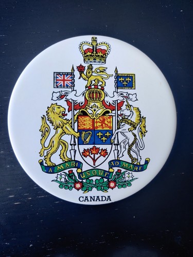 The royal coat arms - 'the,