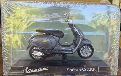Vespa scooter collection 18 - vespa,