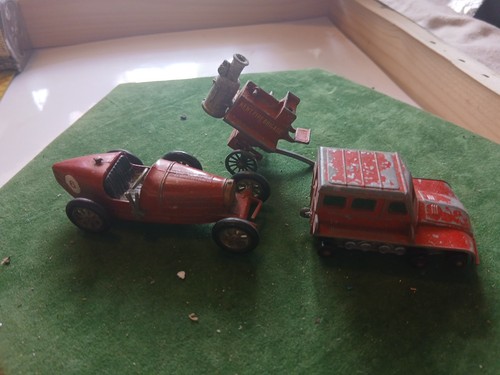 Vintage lesney vehicles - lesney,