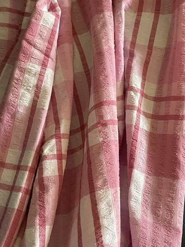 Vintage retro tablecloth pink - tablecloth,