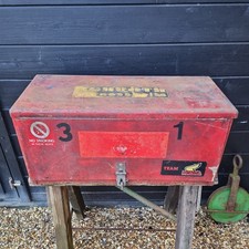 Vintage Old Gordon Tool Box
