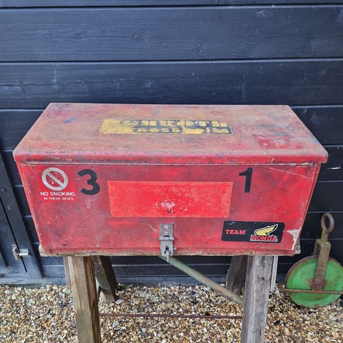 Vintage old gordon - old, box