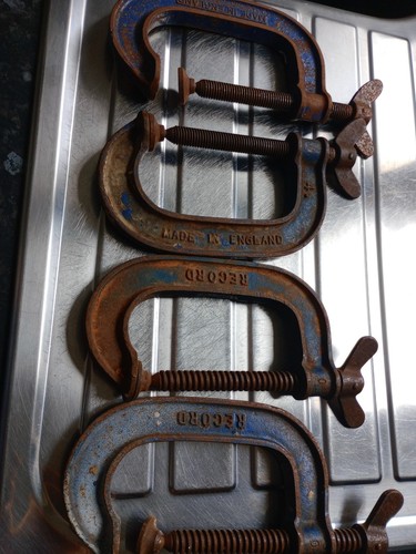 Record clamps a few - 4",