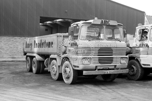 Photo amey roadstone scammell - amey,