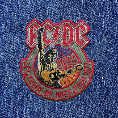 Acdc let there rock tour - let, be