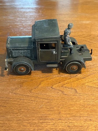 Tippco artillery tractor - tippco-artillery,