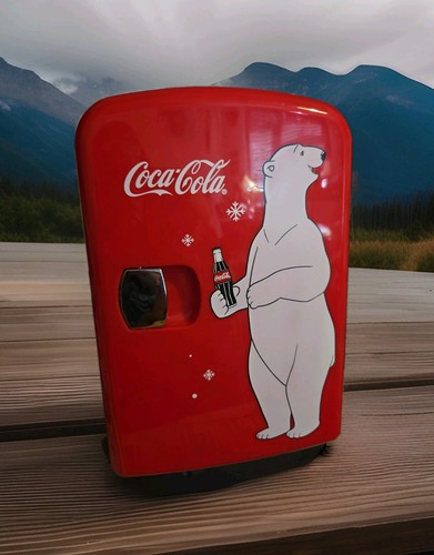 Coca cola polar bear - polar,