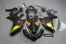 Black Carbon Fiber & Gold