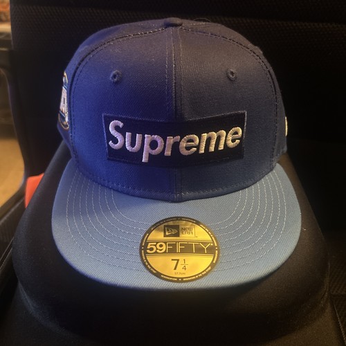 Supreme gradient box logo - supreme,