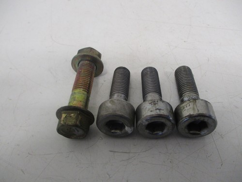 Screws rear frame - 4, /