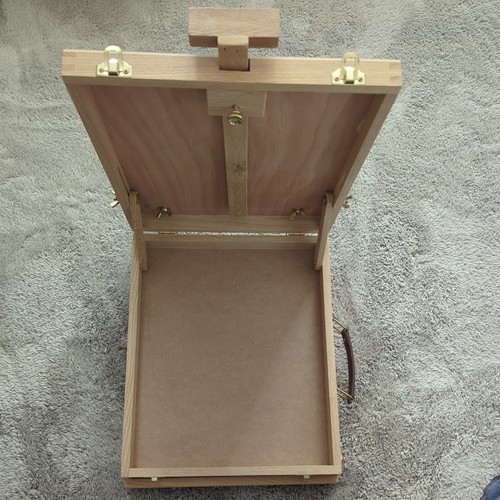 Wooden table top box - table-top, easel