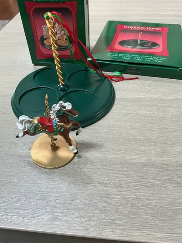 Hallmark christmas carousel - christmas,