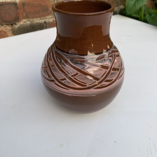 Holkham pottery 15cm vase - holkham,