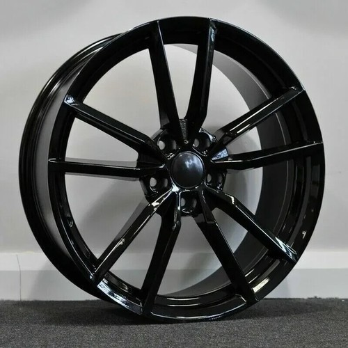 Black vw golf - 18”,