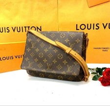 Louis Vuitton Monogram Musette