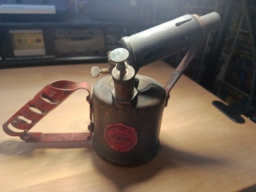 Vintage monitor blow - monitor, torch