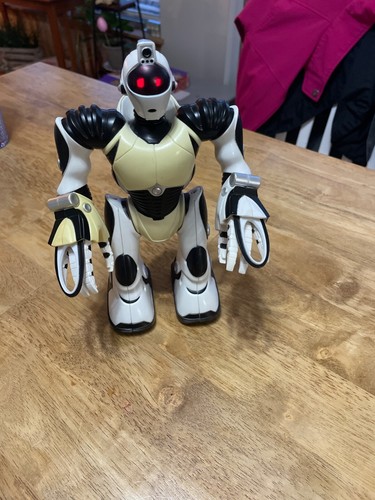 2005 robosapien mini robot - 2005,