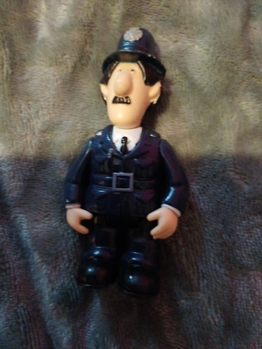 Postman pat selby - pat,