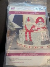 3 Brand New Karen Davies Christmas Moulds Less than half price
