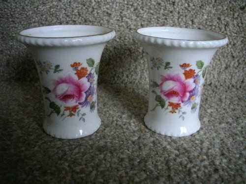 Royal crown derby posies pair - derby,