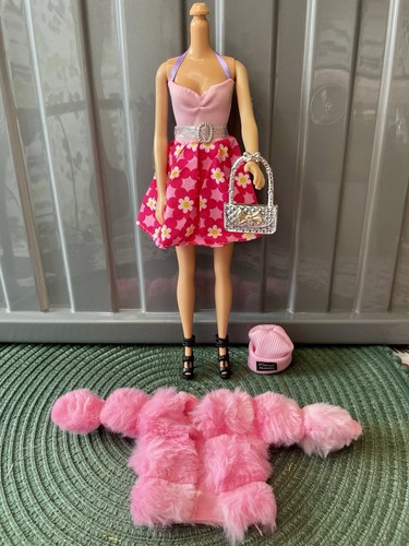 Barbie doll dress - barbie, due