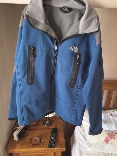 The north face summit - face,
