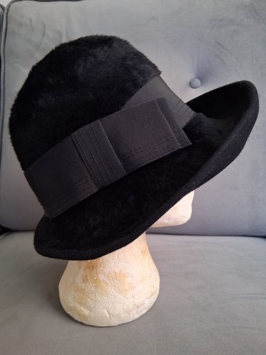 Lady vintage black bermona - vintage,