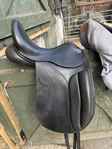 Monarch dressage saddle - monarch,