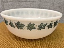 Vintage 1960s Phoenix Opalware
