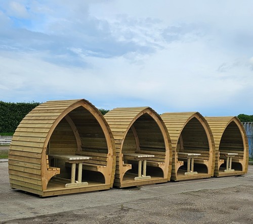 Seater party pod - party,