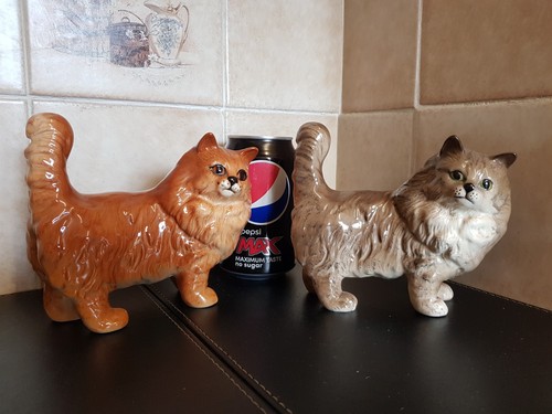 Two beswick persian - beswick, cats