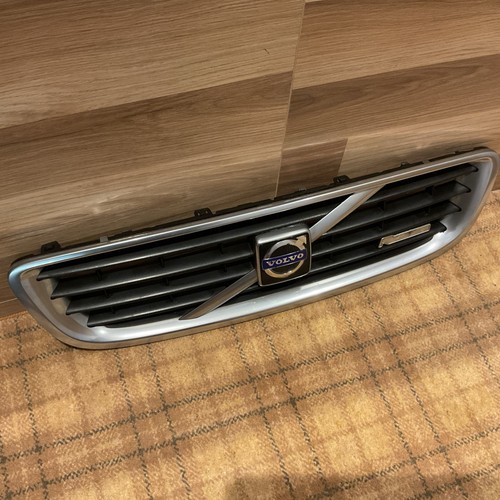 Volvo s40 v50 design front - r-design,