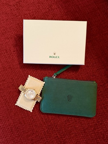 New rolex green submariner - green,