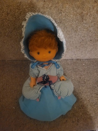 Hollie hobbie vintage doll - vintage,