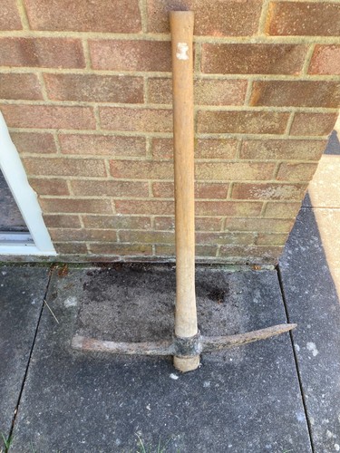 Vintage pick axe mattock head - axe/mattock,