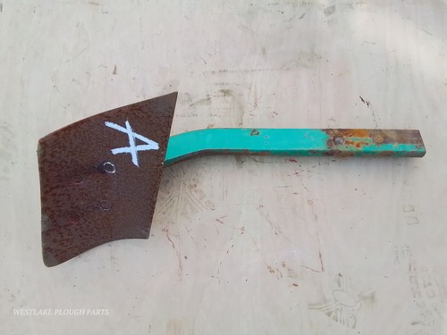 Kverneland plough model 1 - plough,
