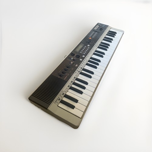 Casio synthesizer - mt-70,