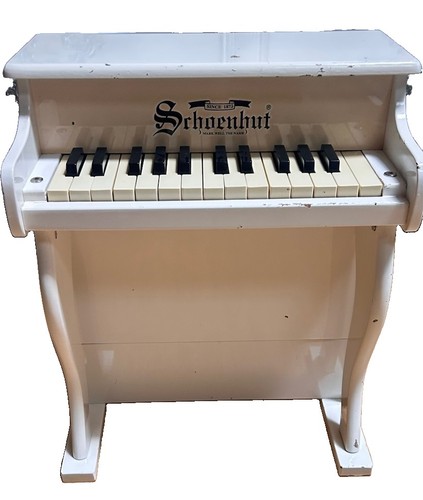 Vintage schoenhut doll - schoenhut,