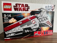 LEGO 8039 Star Wars Venator Class Republic Attack Cruiser 100% COMPLETE w/ box