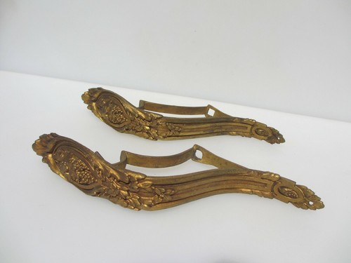 Large antique brass curtain - large,