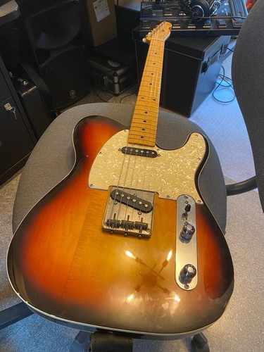 Fender jerry donahue - donahue, signature