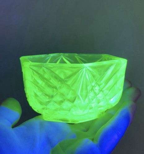 Vintage green uranium - vintage,