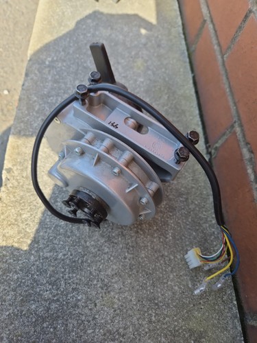 Left drive motor 24v - 24v, 250w