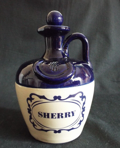 Stoneware blue beige sherry - &,
