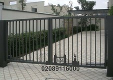 DRIVEWAY GATES / METAL GATES /